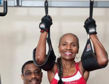 Най-възрастният културист Ърнестин Шепард снимка Американски възрастни жени във фитнес