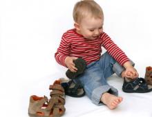 Избирам ортопедични обувки за сина си и изучавам всички руски производители. Рейтинг на най-добрите детски ортопедични обувки