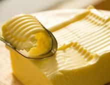 घर पर मक्खन कैसे बनाएं?